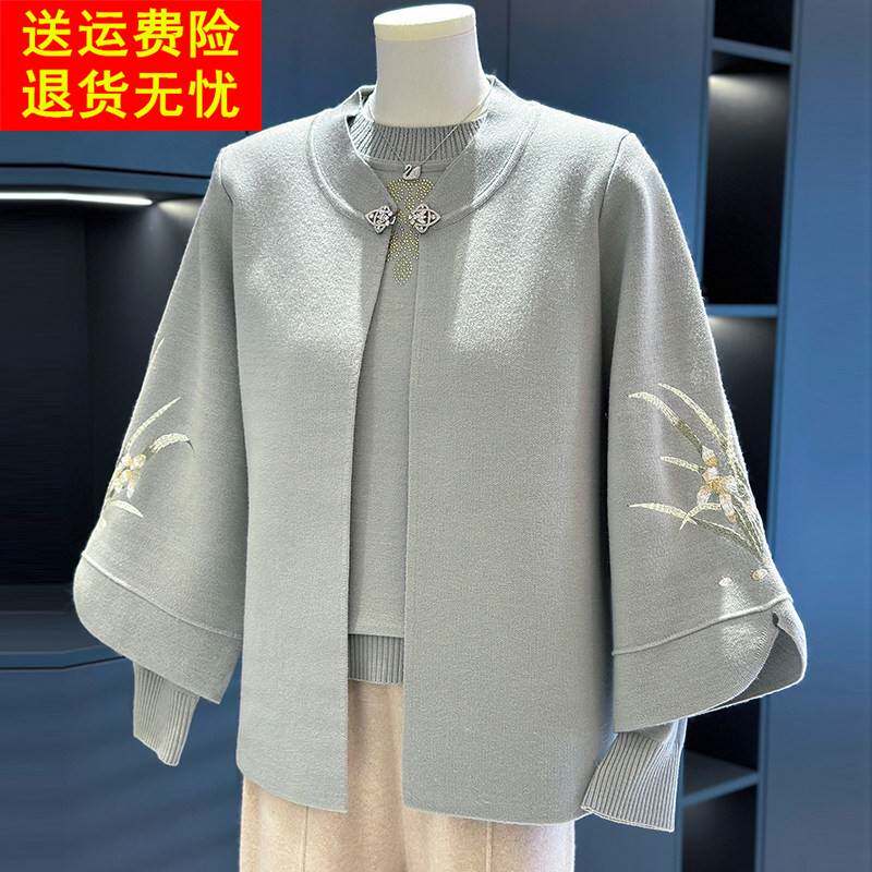 时尚中老年针织衫套装女开衫冬装新款奶奶上衣服大尺码妈妈装两件