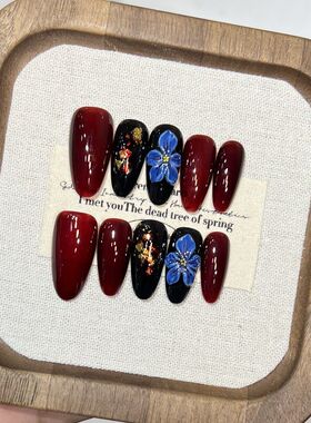 轻奢纯手工蓝色妖姬老钱风穿戴甲甲片琉璃色金箔蓝色雕花美甲贴片