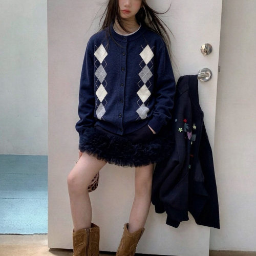 波拉bora韩系女中大童 秋减龄女针织开衫 时尚小外套 针织上衣
