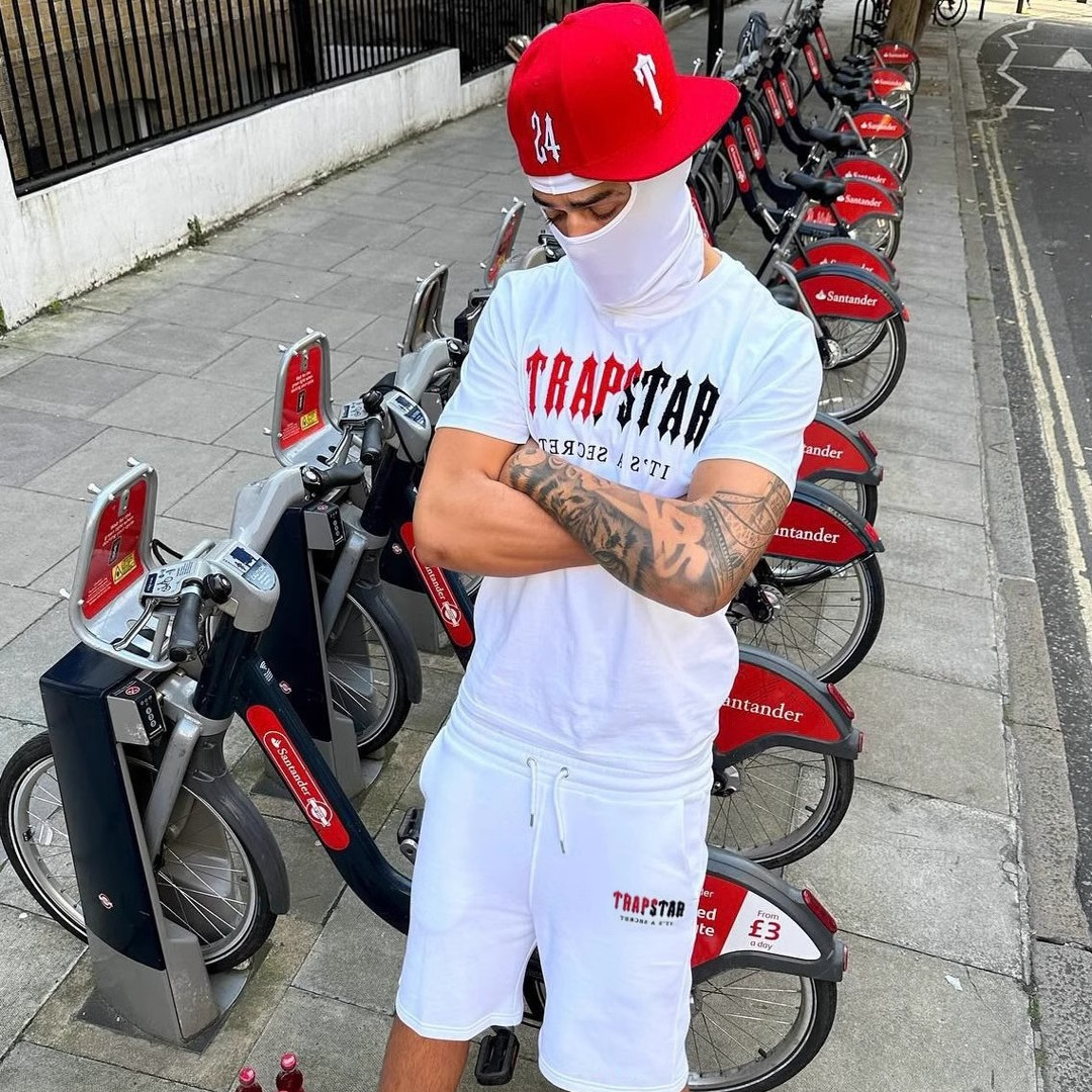 Trapstar夏季短袖短裤套装T恤