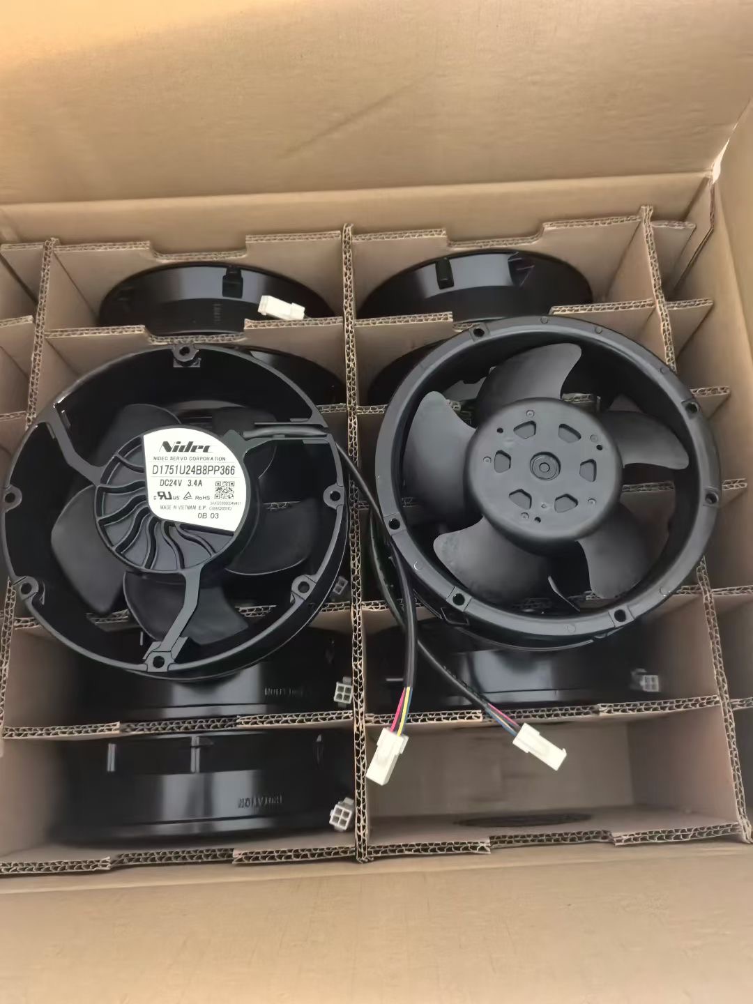 全新Nidec D1751U24B8PP366/P363 ABB580-880变频器3.4A风扇DC24V