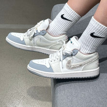【尖货】耐克女AIR JORDAN 1 LOW 运动训练篮球鞋IH7323-100