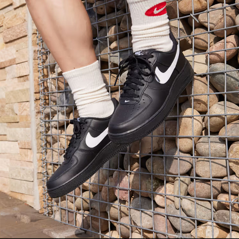 尖货丨NIKE耐克男子AIR FORCE 1 '07运动休闲鞋FZ0627-010