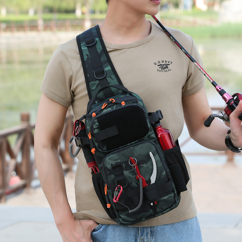 防水路亚钓鱼包新款胸包男女户外迷彩多功能骑行包旅行单肩斜挎包