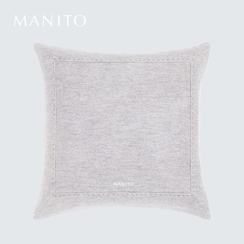 Bomber大方靠枕套MANITO