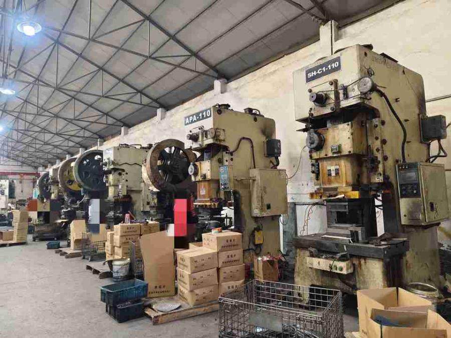 1月12日宁波一批机器设备网络拍卖公告