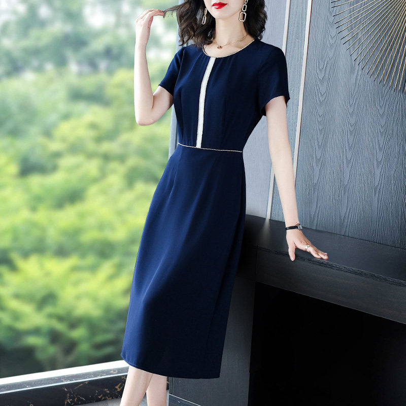 职业连衣裙女气质时尚ol夏季2025新款名媛修身显瘦包臀蓝色裙子