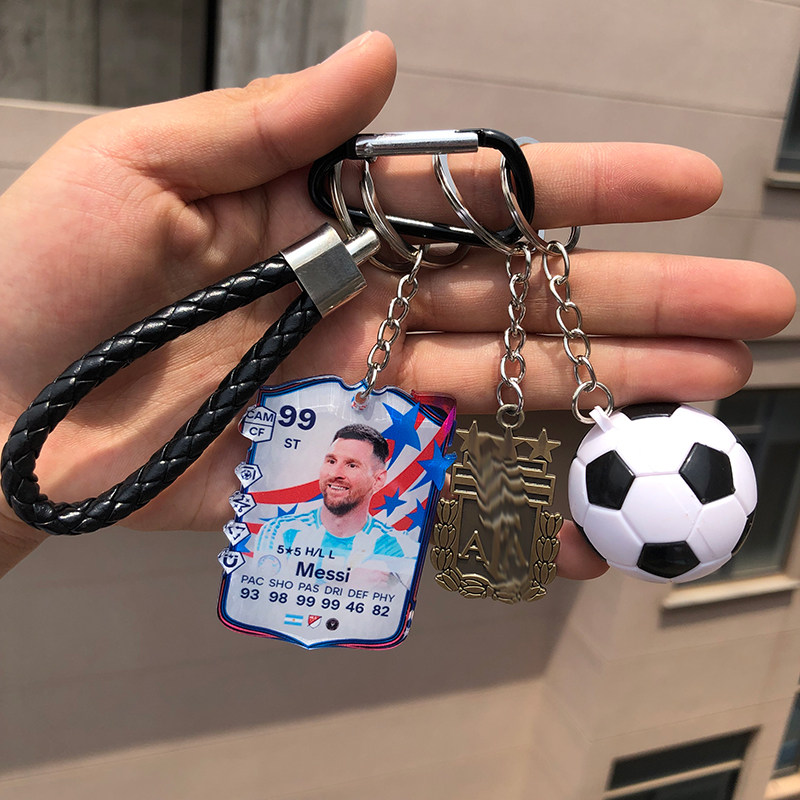 足球球星评分卡钥匙扣挂件