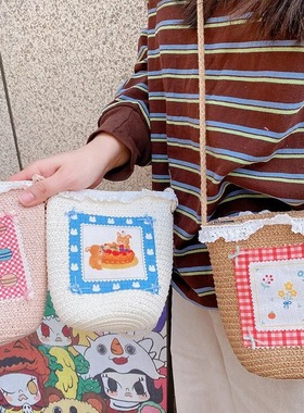 HD428A12日韩格纹蕾丝边草编包斜挎包心甜美可爱度假风沙滩包