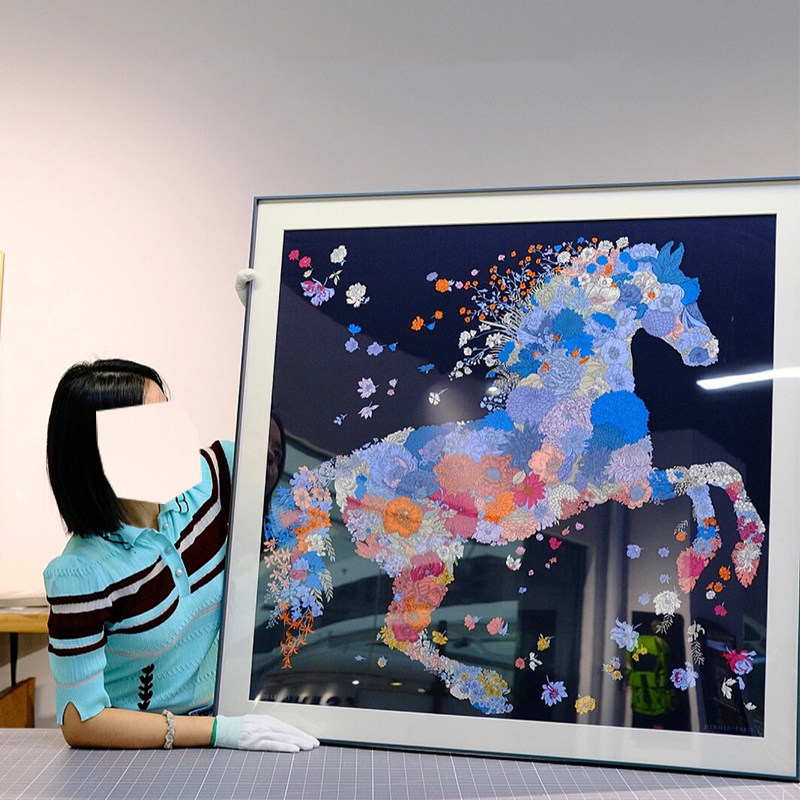 爱马丝巾装饰画仕轻奢飞马图客厅餐厅玄关现代高级感挂画落地画