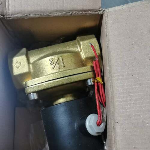 可维修正品TXPC全铜常闭电磁电阀220V开关气阀1寸，实物拍摄功?
