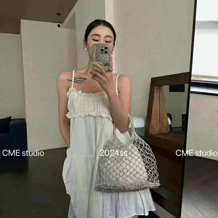 摩登197-夏上新休闲简约木耳边吊带连衣裙x52208