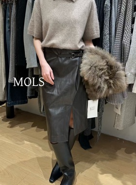 MOLS授权店高腰半身裙女2025冬季新款老钱风不对称开叉PU包臀裙子
