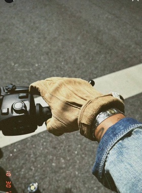 工装飞行员 VISVIM 23AW SUEDG GLOVE羊皮机车手套余文乐雷神同款