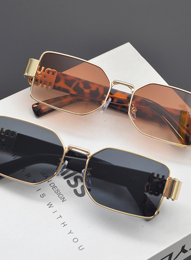 欧美复古金属朋克长方形字母墨镜