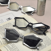 赛博朋克未来科技感多边形菱形墨镜男女小脸显瘦嘻哈蹦迪太阳眼镜