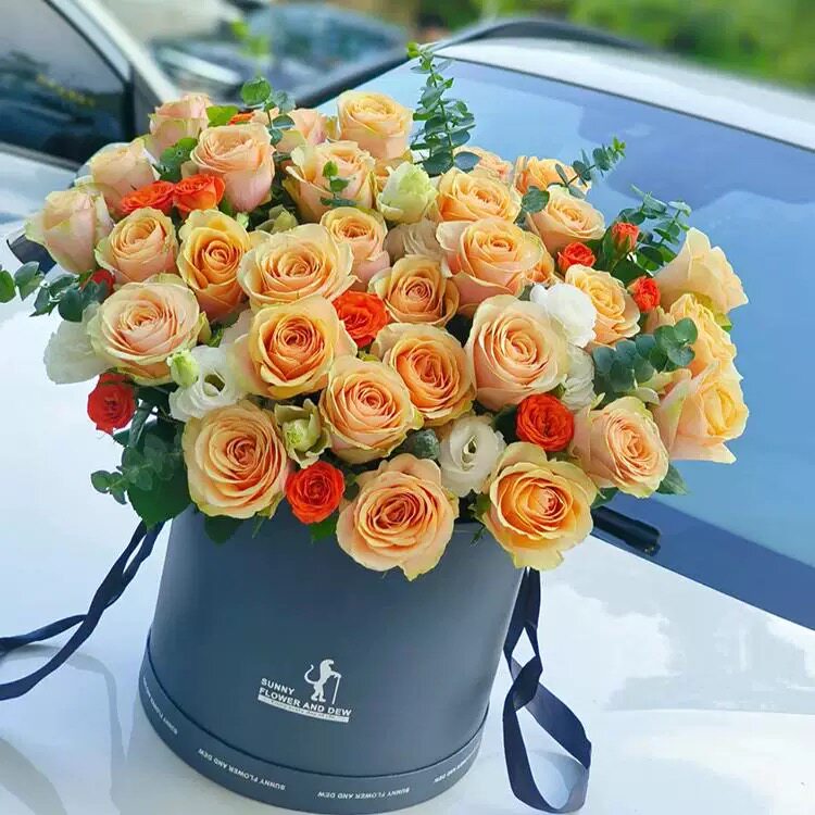 广州抱抱桶花束鲜花速