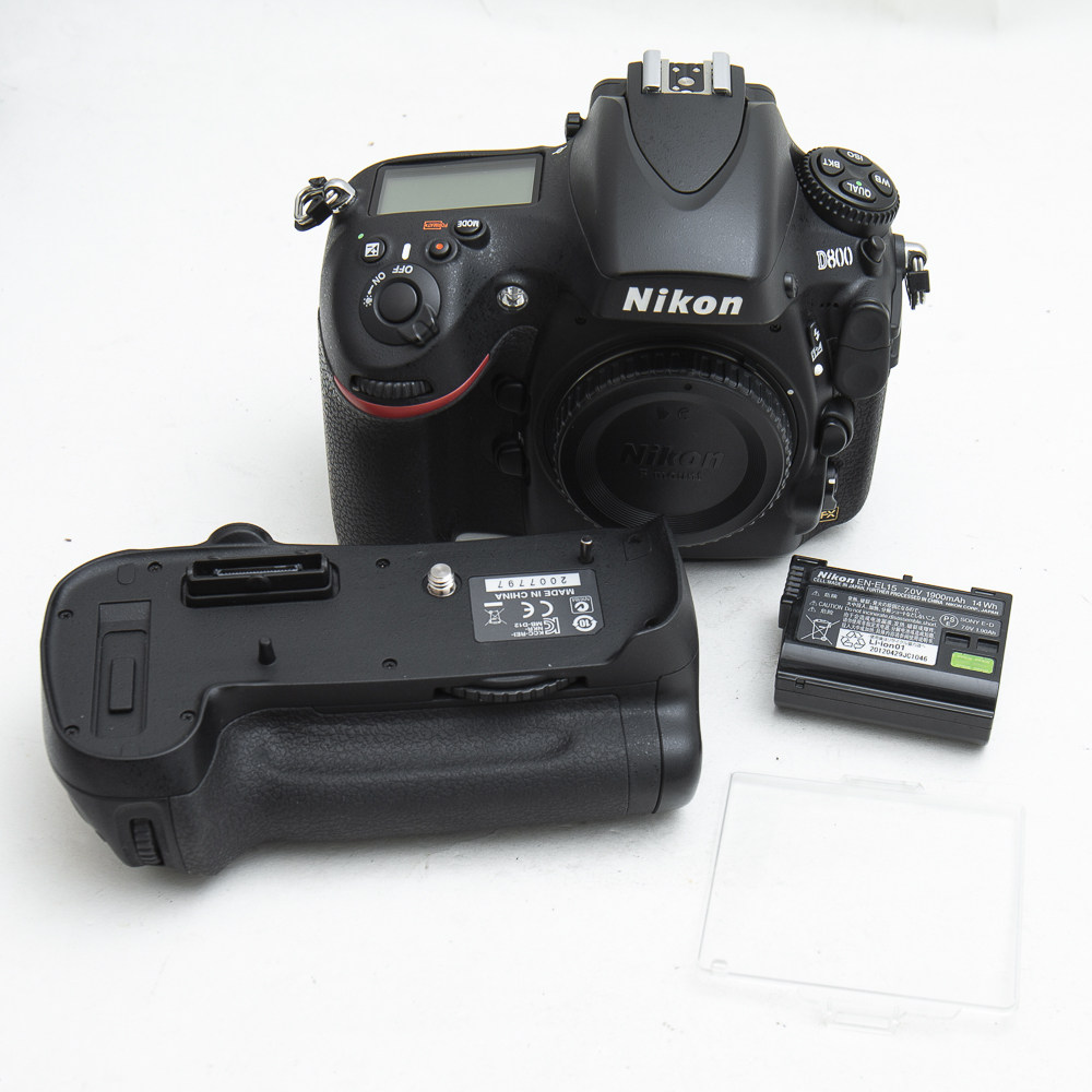 nikon尼康d800全画幅数码单反相机带原装增能竖拍手柄95新no.5900