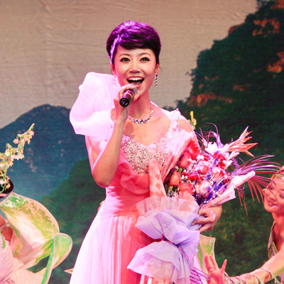 于青 文成公主 高品质伴奏 无损音质 带伴唱