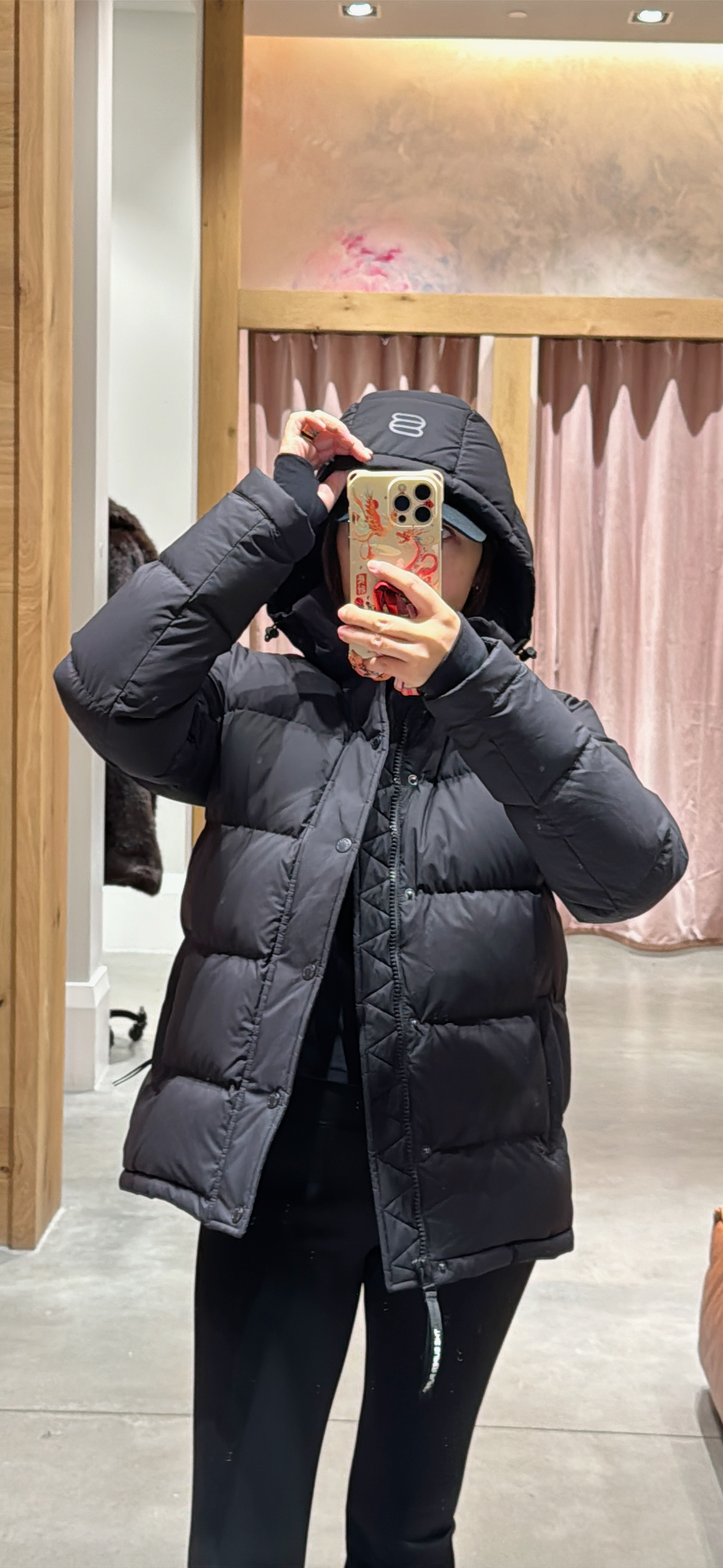 折扣aritzia加拿大正品女士五格雾面连帽羽绒服鹅绒700蓬可拆卸帽