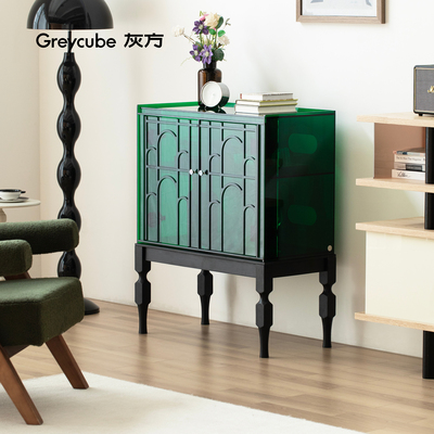 灰方亚克力轻奢沙发边柜