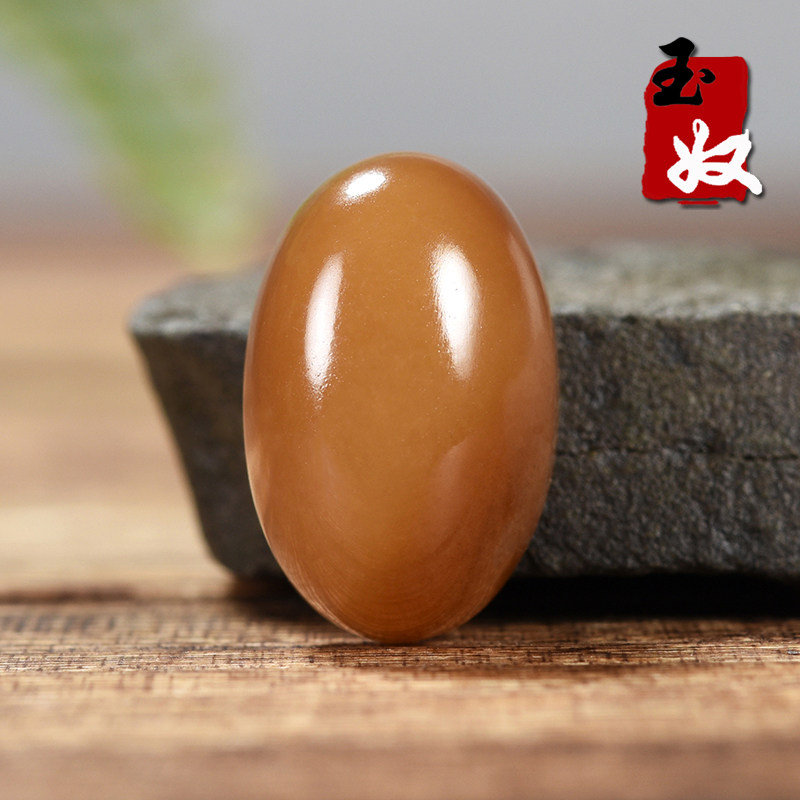 玉奴/新疆且末县天然和田玉/红色糖玉/戒面/3.68克