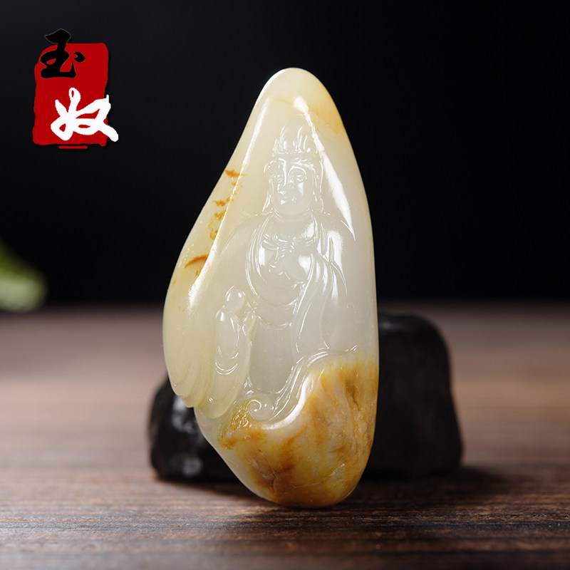 新疆玉龙喀什河天然洒金皮和田玉籽料/观音/悟道/吊坠/52.96克