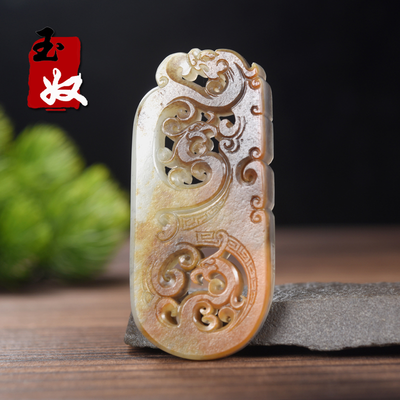 新疆和田地区天然和田玉/黑黄多色皮籽料/仿古龙凤牌子/吊坠/把件