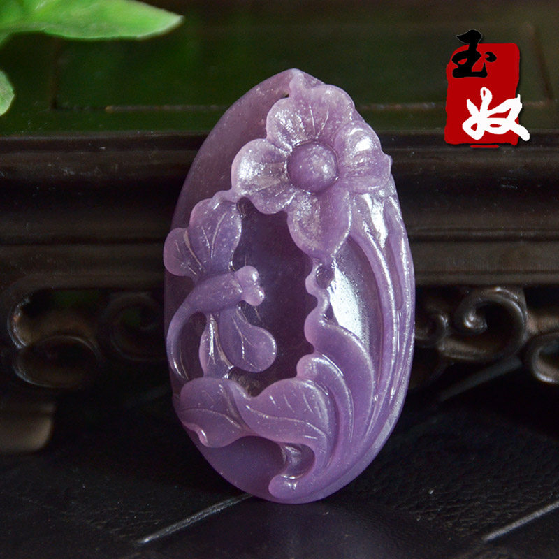 玉奴/新疆阿勒泰可可托海/天然丁香紫玉/亭亭玉立/吊坠/27.30克