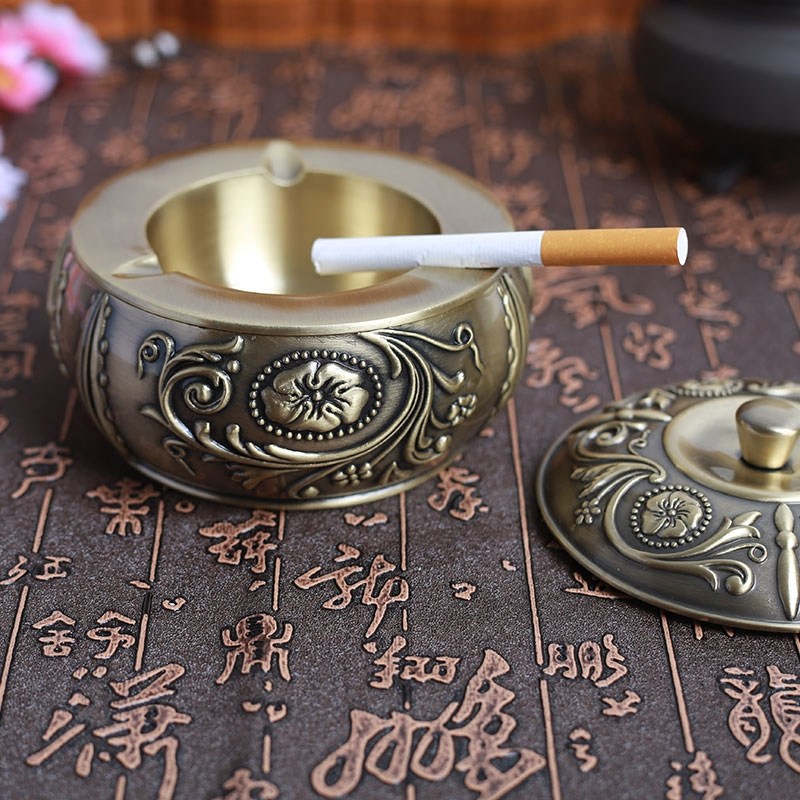 带盖烟灰缸青铜金属弹灰缸办公室欧式大花创意酒吧烟灰缸个性礼品