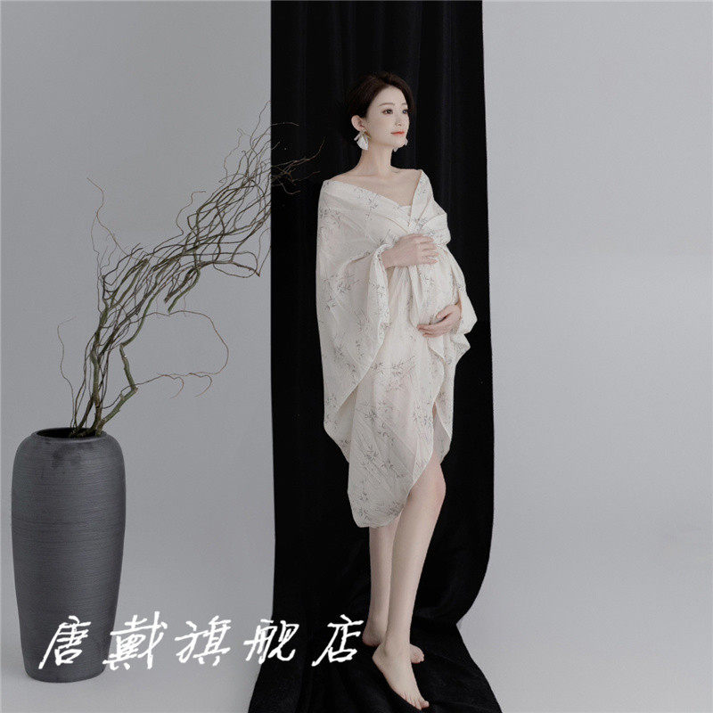 새로운 사진 스튜디오 테마 출산 의류 복고풍 새로운 중국 스타일 멋진 임신 엄마 예술 사진 사진 테마 의류