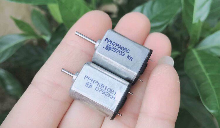 松下030电机直流6V视听设备精密仪器微型电机静音高品质