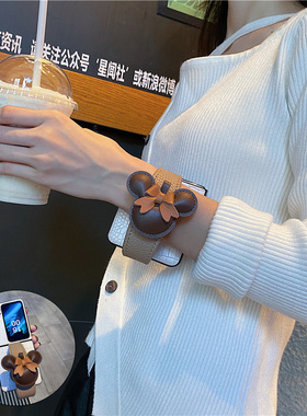 卡通潮牌手腕带适用OPPOfindn3/n2flip手机壳p50华为pocket2折叠屏s三星zflip7/5/6防摔小米mixflip2女purax