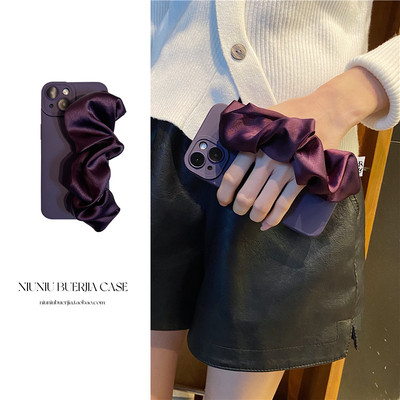 苹果14pro手机壳软硅胶简约腕带