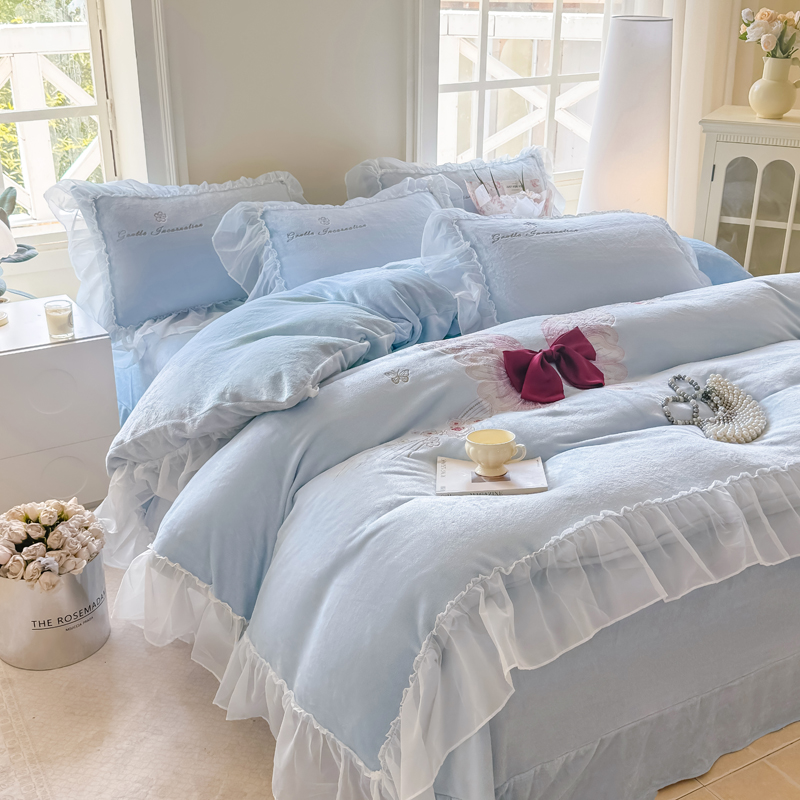 2025新款韩版冬季保暖超柔加厚公主风牛奶绒刺绣床单床盖款四件套