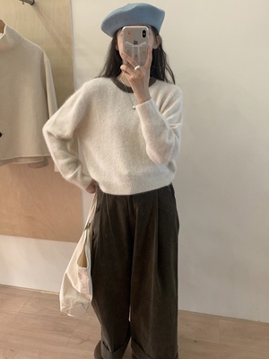 撞色浣熊毛毛衣甜美圆领