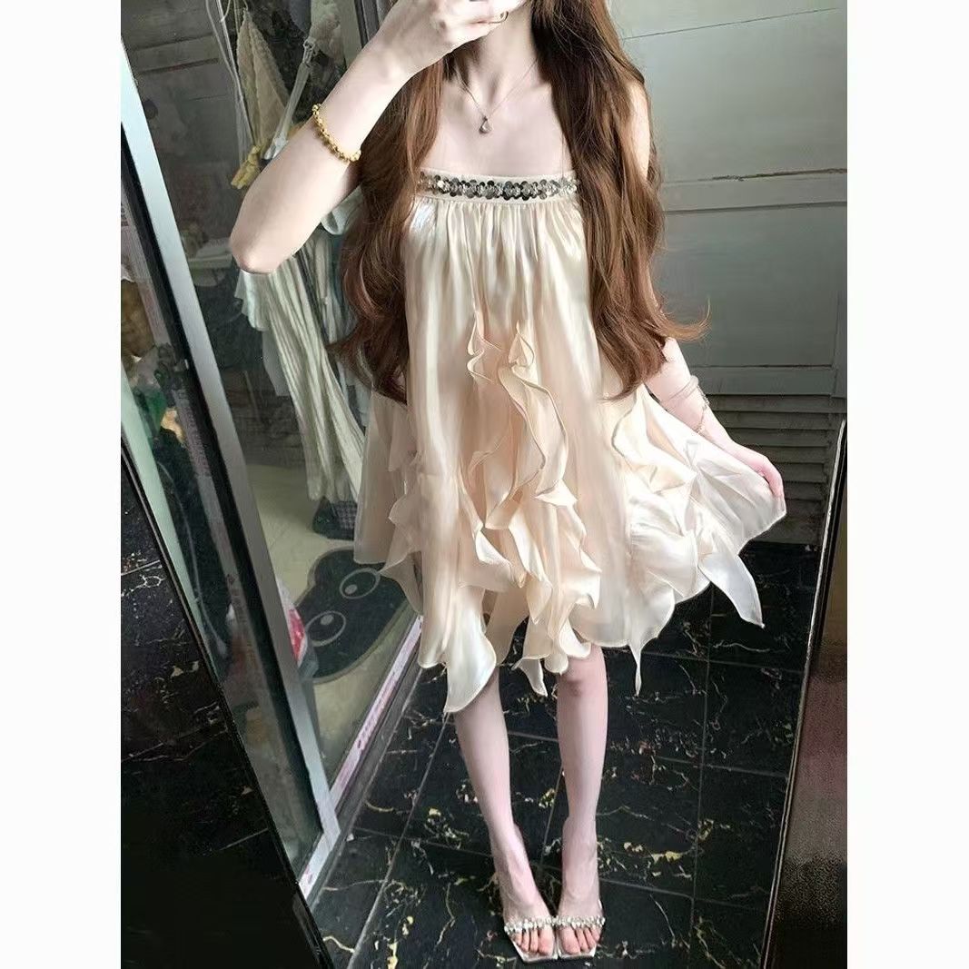 法式缎面甜美连衣裙女夏季假期出游绝美吊带小裙子富家千金公主裙