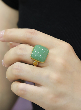 天然和田玉碧玉耳钉粉绿老坑碧玉满钻耳钉18k金镶嵌