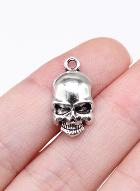 10个/包 18x10mm 古银色锌合金材质 骷髅吊坠 ABD-C11654