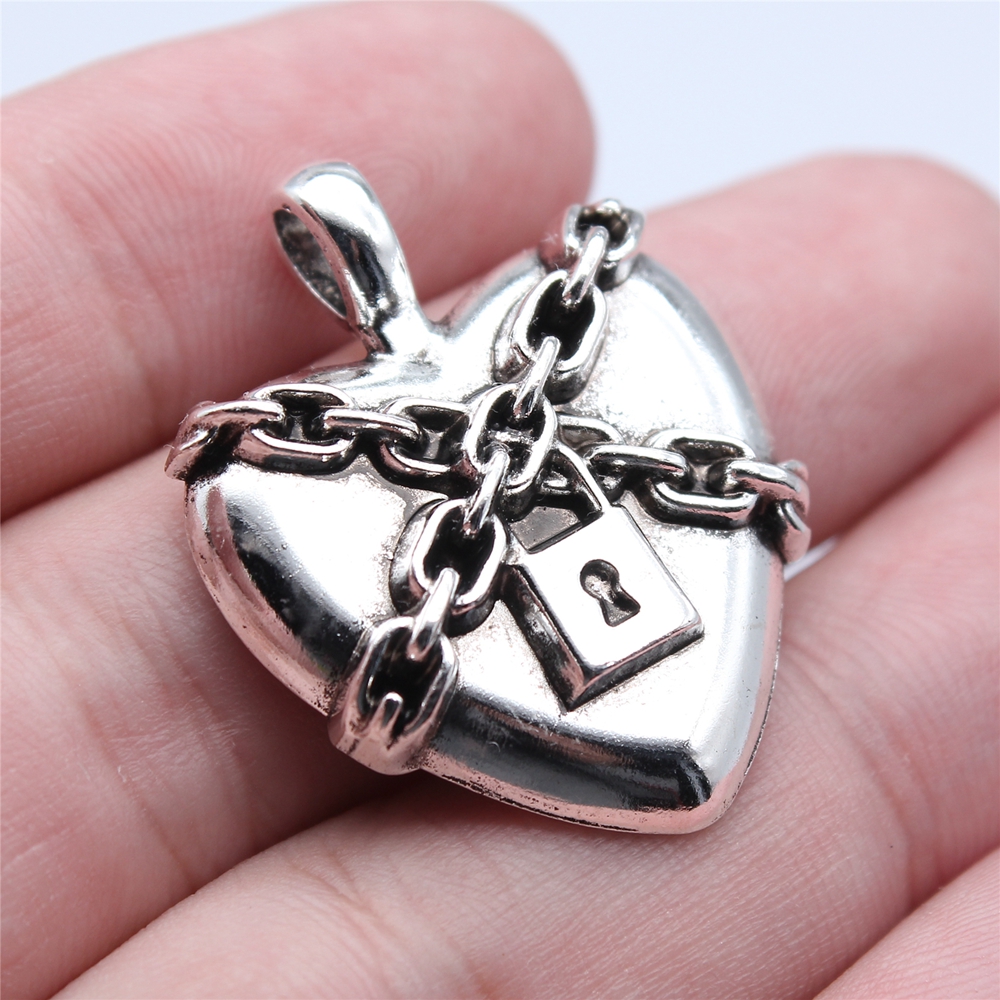 5个/包 26x33mm 古银色锌合金 哥特风链条锁爱心吊坠 ABD-C16080