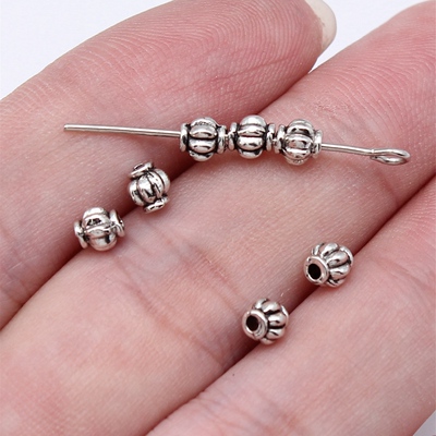 100个/包 4.5x4.5x4.3mm 多色 锌合金 小孔珠隔位珠 ABD-C16271