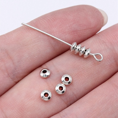 100个/包 4x4x1.8mm 多色 算盘珠小孔珠隔位珠 ABD-C16247