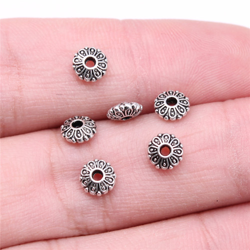 100个/包 6x6x2mm 多色 锌合金材质 小孔珠 ABD-C15061