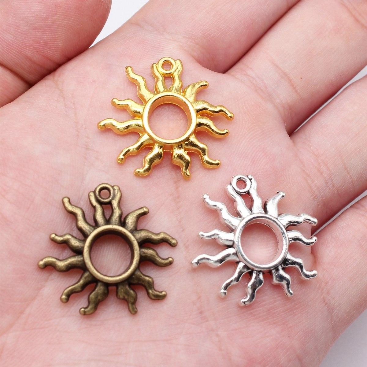 10个/包 25x24mm 多色DIY饰品配件太阳吊坠 ABD-