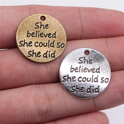 10个/包 22mm 多色She believed she could 英文字牌 ABD-C11189