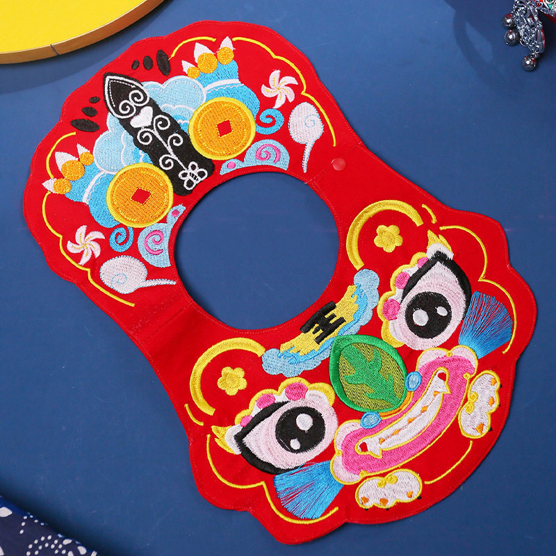 新生儿刺绣虎头围嘴婴幼儿口水巾男女宝宝360°可旋转围兜中国风