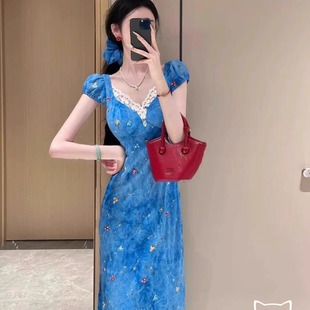 卡普里蓝法式 绣花长裙 海边度假风碎花V领短袖 连衣裙夏雪纺修身