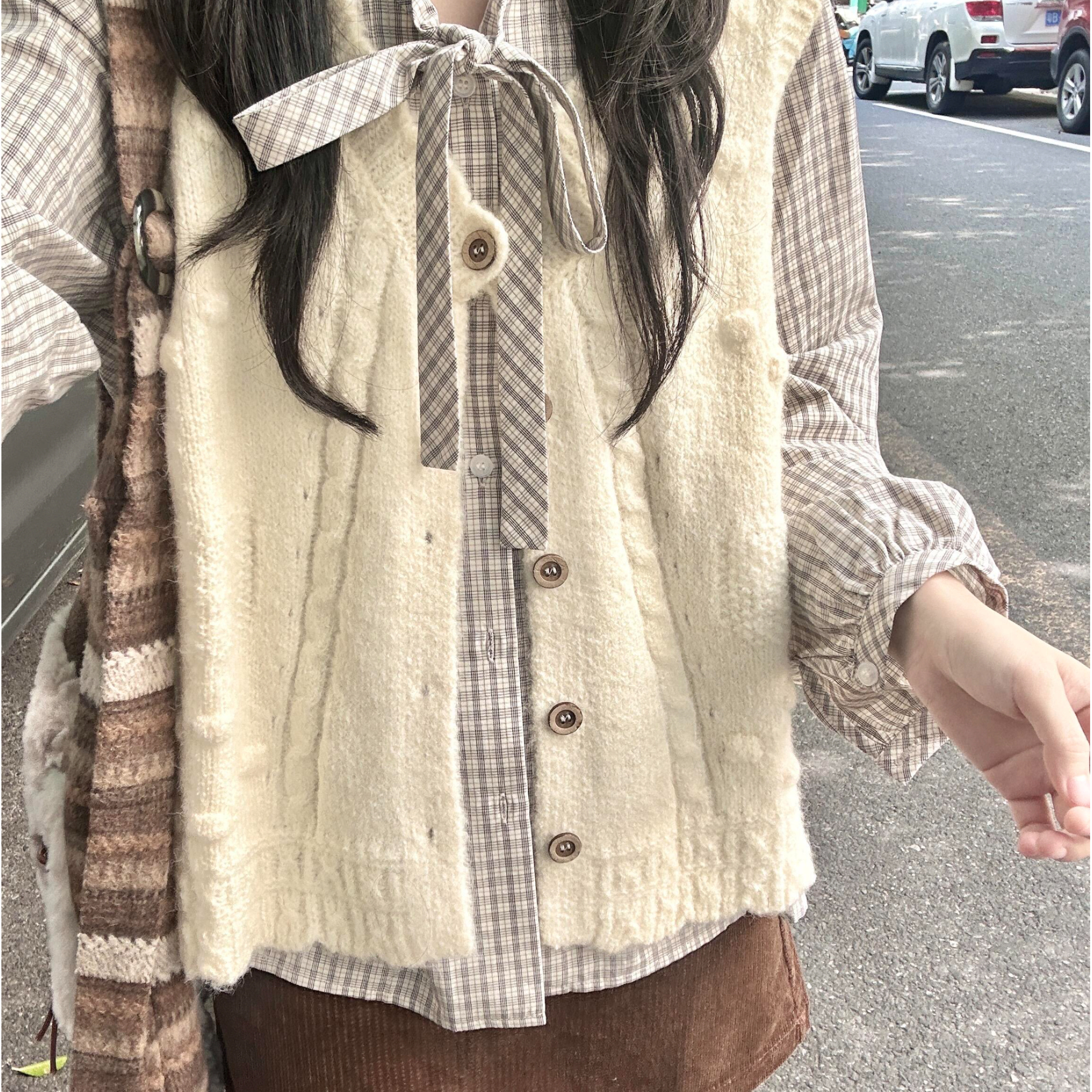 蝴蝶结格子衬衫毛衣短裙三件套