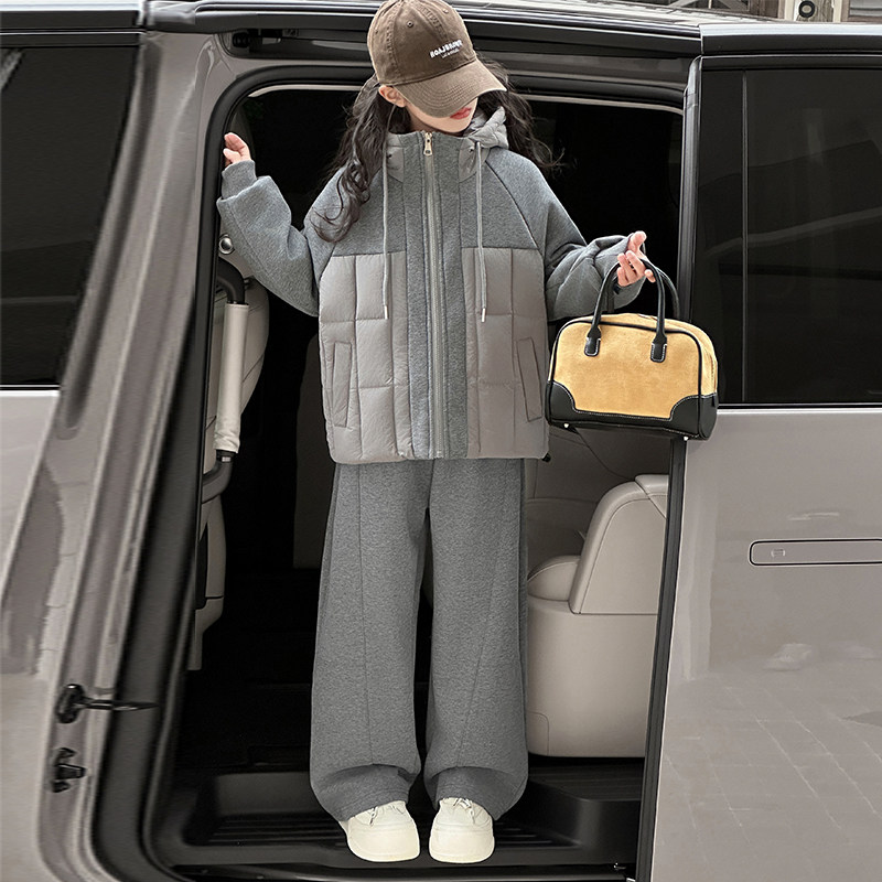 女童秋冬加厚棉服套装25新款设计感拼接棉衣外套加绒阔腿裤两件套,童装/婴儿装/亲子装,套装,淘宝优惠券,粉丝福利购,淘宝优惠卷