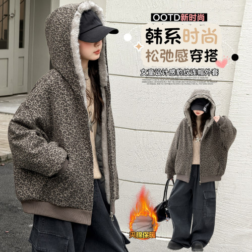 女童豹纹连帽加绒加厚冬季外套